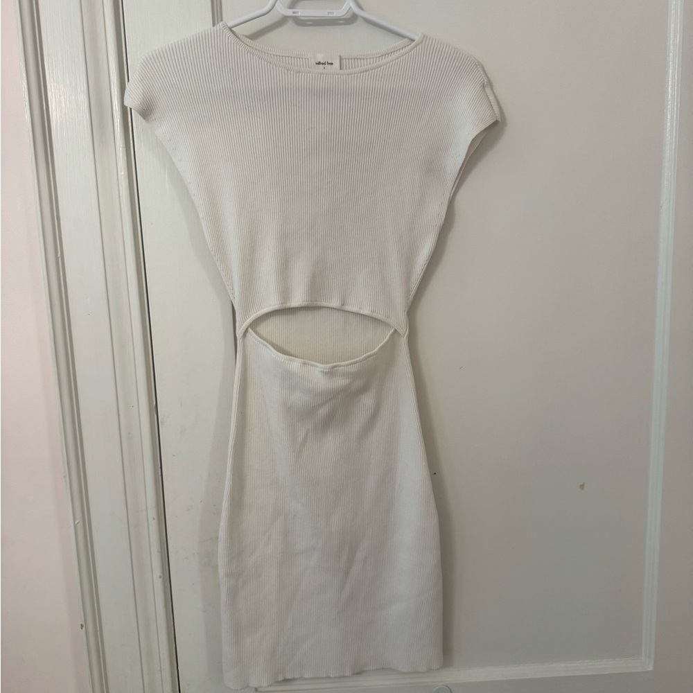 Wilfred Cream knit front cutout  Dress